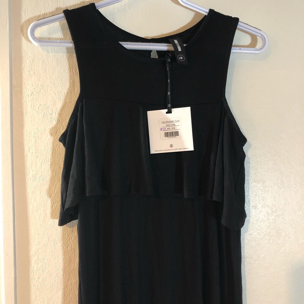 Agnes & Dora Black Cold Shoulder Tunic Size XS - Picture 3 of 6